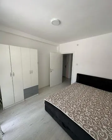 Apartment Miljkovic 6 *